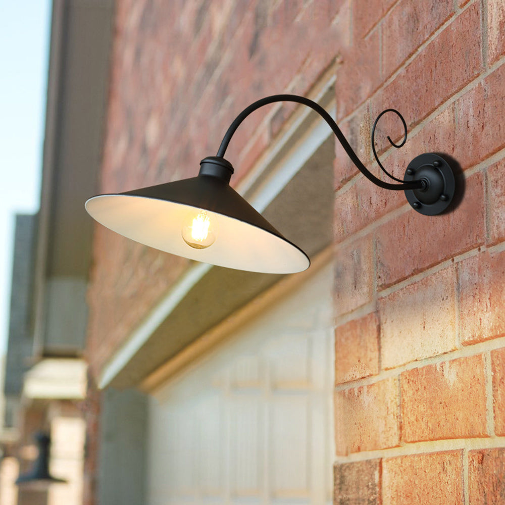 Silva Vintage Cap-shaped Metal Outdoor Wall Lamp Antique - Lamp Outdoor