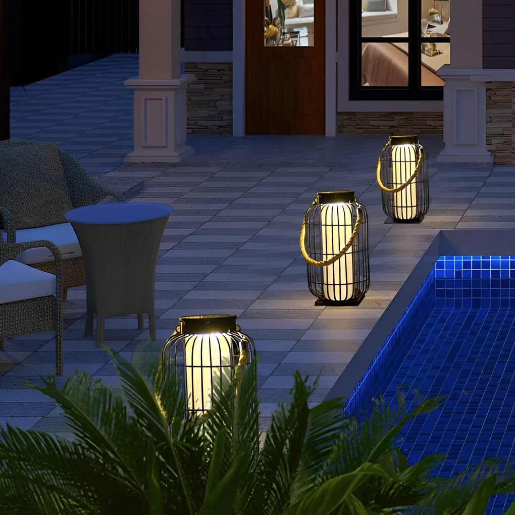 Classic Iron Lantern Waterproof Intelligent Portable Solar Lawn Lamp - Lamp Outdoor