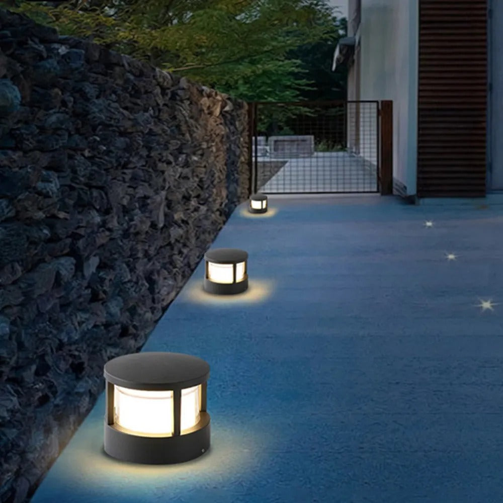 Ray Modern Metal Cylindrical Outdoor Bollard Light - Lamp Outdoor