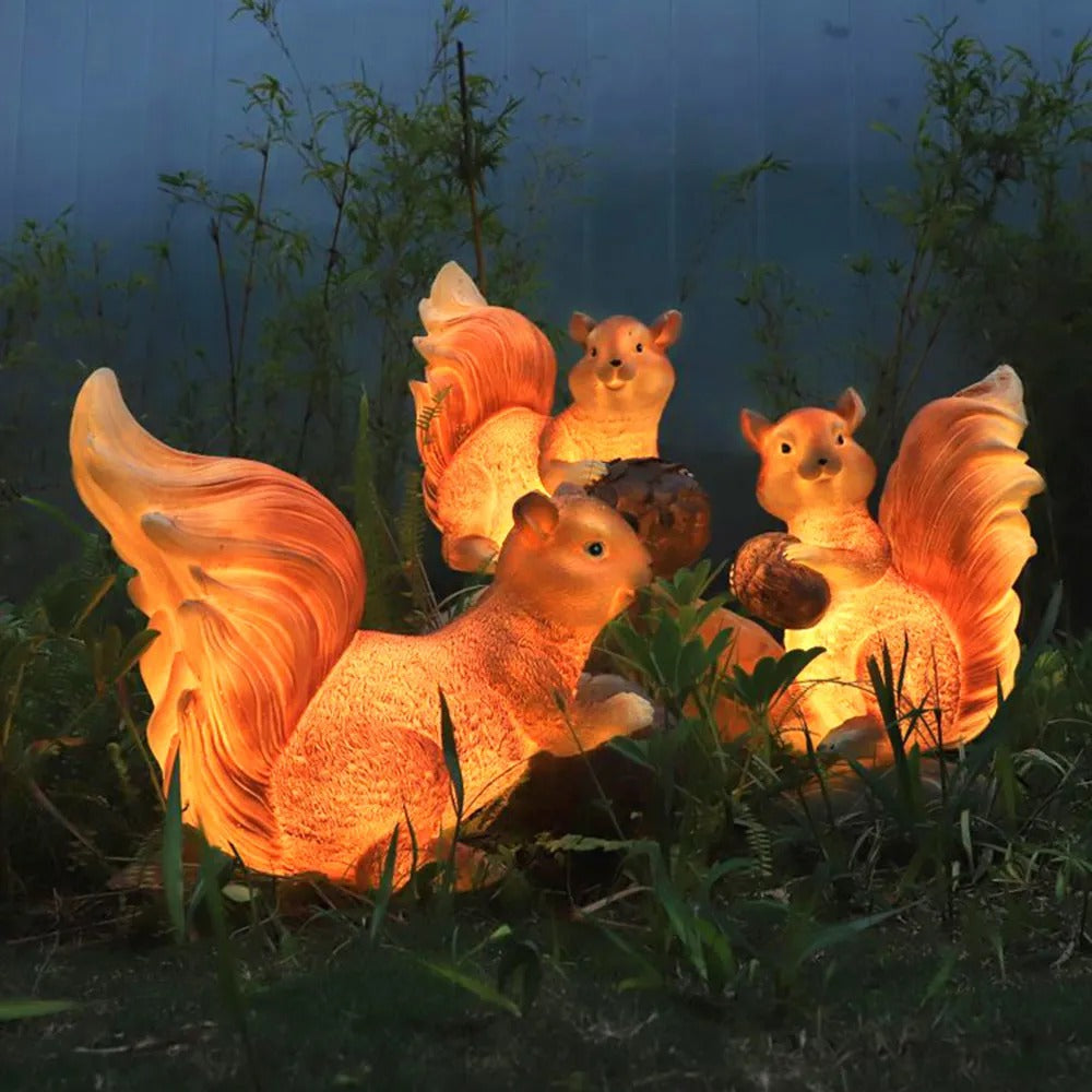 Aria Decorative Squirrel Solar Resin Outdoor Light - Lamp Outdoor