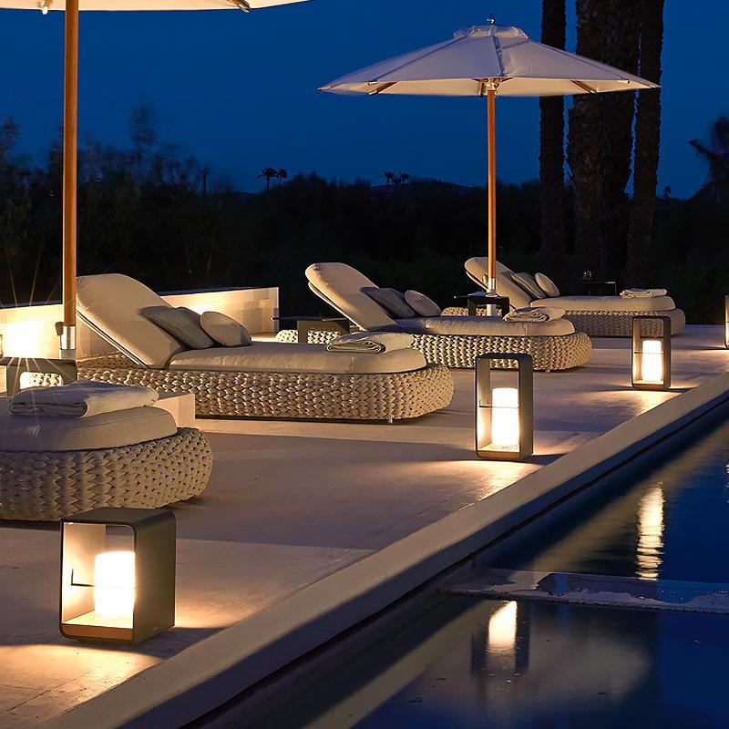 Gladys Rectangular Frame Modern Metal Outdoor Lights - Lamp Outdoor
