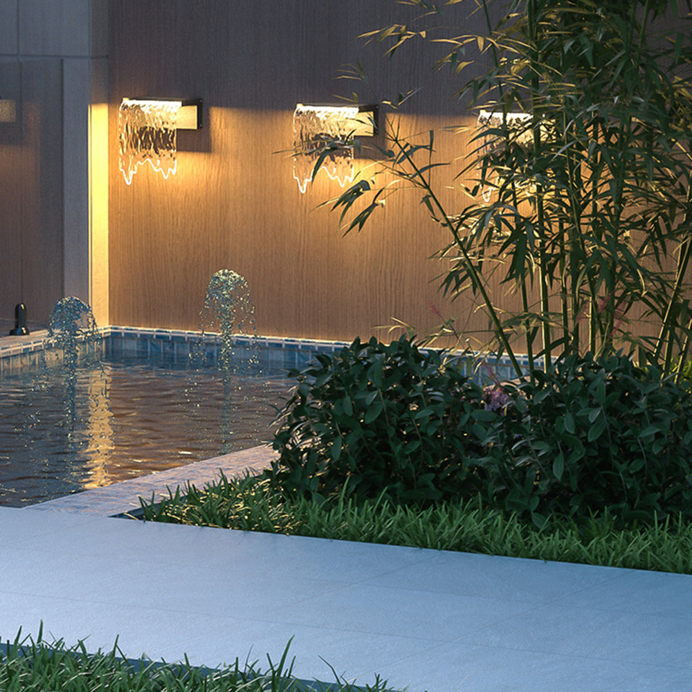 Arisha Modern Minimalist Metal Acrylic Solar Waterproof Outdoor Wall Lamp - Lamp Outdoor